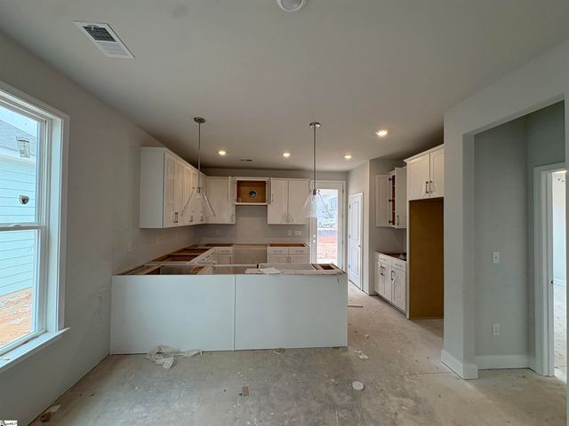 8 Whirlwind Way, Simpsonville, SC 29681