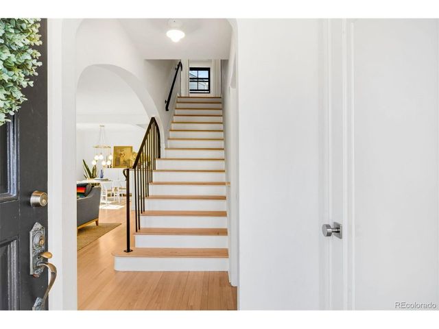 939 S Ellipse Way, Denver, CO 80209