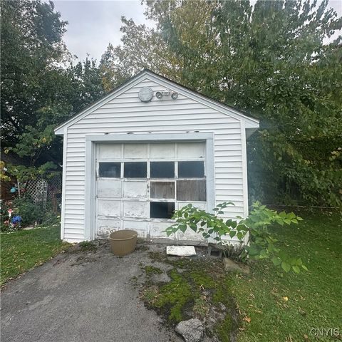 173 Ross Park, Syracuse, NY 13208