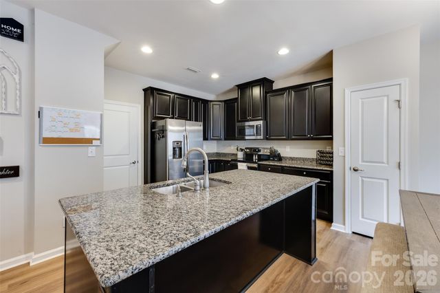 2546 Norman Isle Drive, Denver, NC 28037