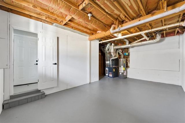 100 Courtland Circle, Powder Springs, GA 30127