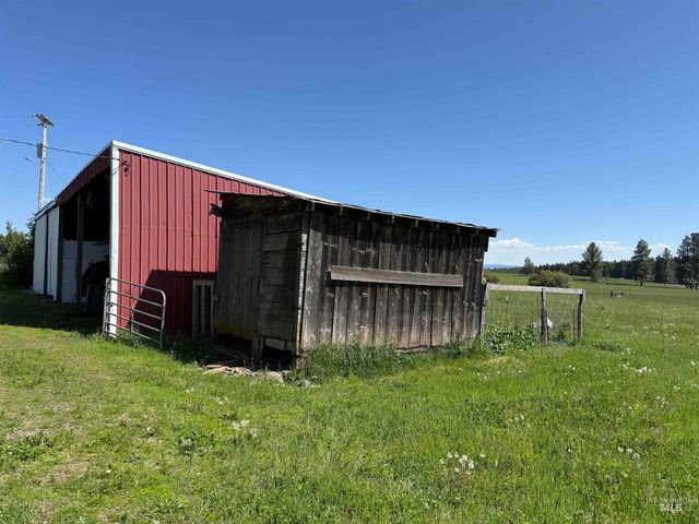5656 Three Mile Road, Weippe, ID 83553