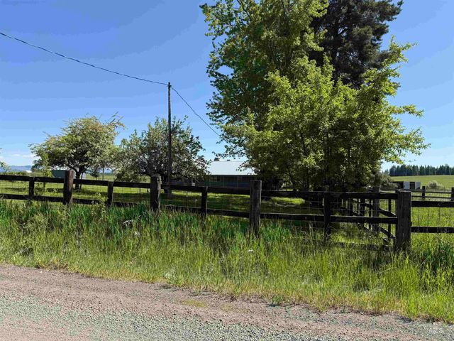 5656 Three Mile Road, Weippe, ID 83553