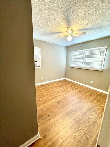 363 Schwarz Street, Mobile, AL 36617