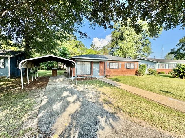 363 Schwarz Street, Mobile, AL 36617