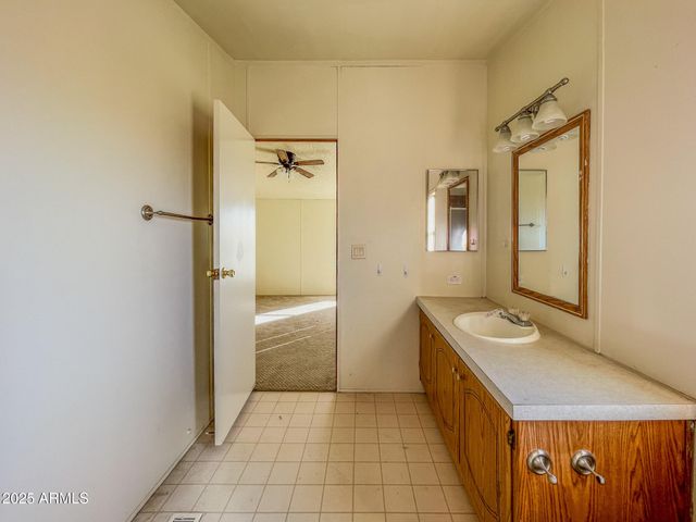 2410 N SIOUX Drive, Chino Valley, AZ 86323