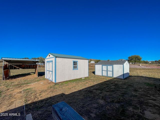 2410 N SIOUX Drive, Chino Valley, AZ 86323
