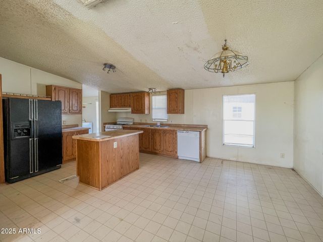 2410 N SIOUX Drive, Chino Valley, AZ 86323