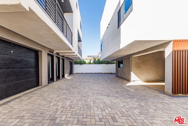 1857 Crenshaw Boulevard, Los Angeles, CA 90019