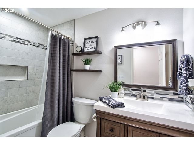 1440 ALYSSUM Ave, Forest Grove, OR 97116