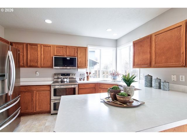 1440 ALYSSUM Ave, Forest Grove, OR 97116
