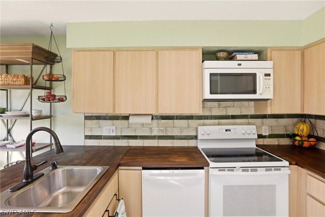 13144 Inglenook CT, Fort Myers, FL 33919