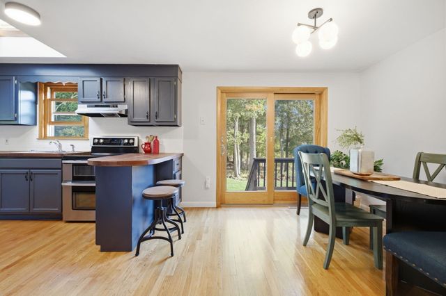 53 Skilton Lane, Burlington, MA 01803