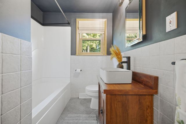53 Skilton Lane, Burlington, MA 01803