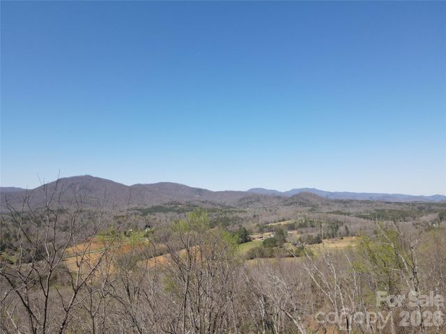 600 High Pines Loop, Lake Lure, NC 28746