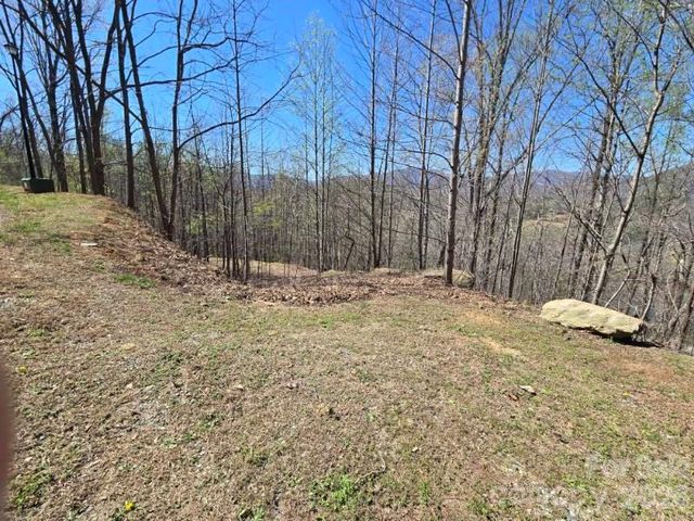 600 High Pines Loop, Lake Lure, NC 28746