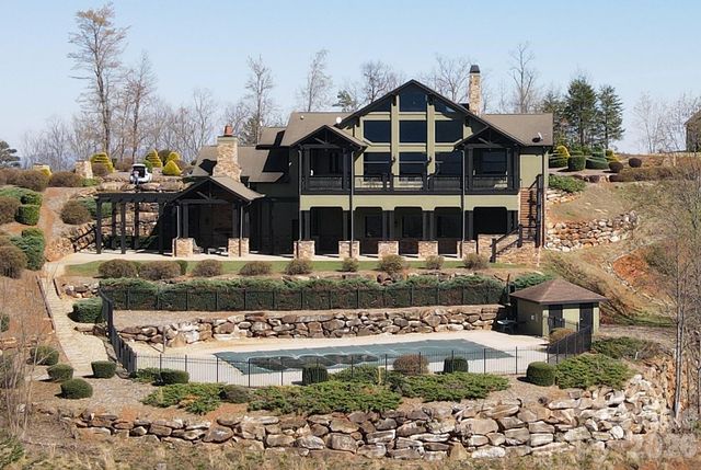 600 High Pines Loop, Lake Lure, NC 28746