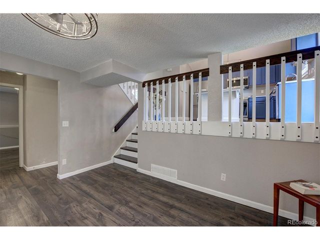 11542 W Lake Dr, Littleton, CO 80127