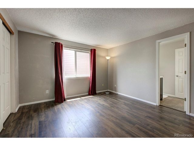 11542 W Lake Dr, Littleton, CO 80127