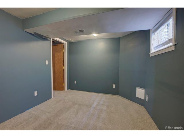 11542 W Lake Dr, Littleton, CO 80127