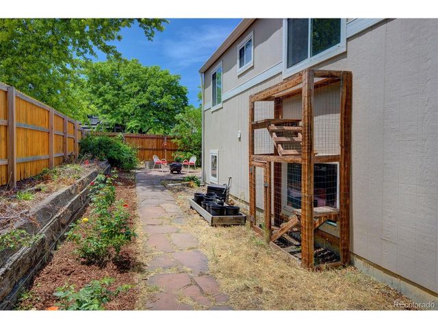 11542 W Lake Dr, Littleton, CO 80127