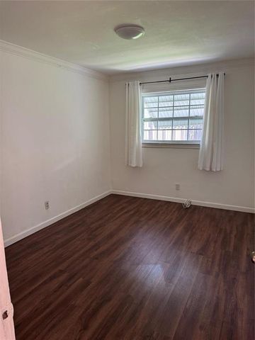520 NE 58th Street B, Oakland Park, FL 33334