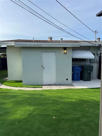 520 NE 58th Street B, Oakland Park, FL 33334