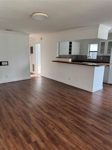 520 NE 58th Street B, Oakland Park, FL 33334
