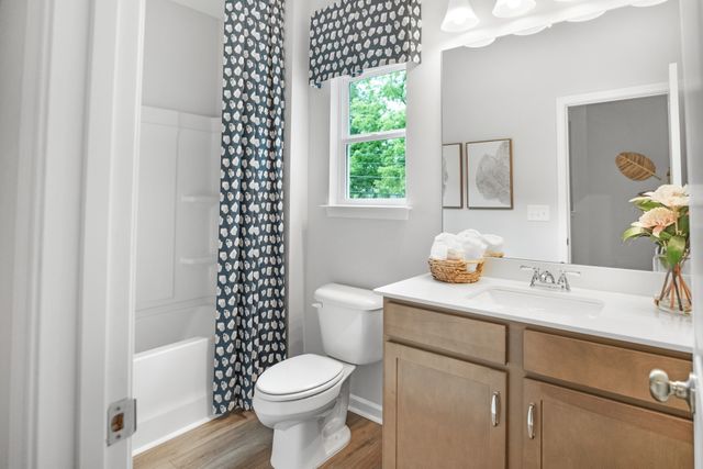 147 Ironhorse Way, Dickson, TN 37055