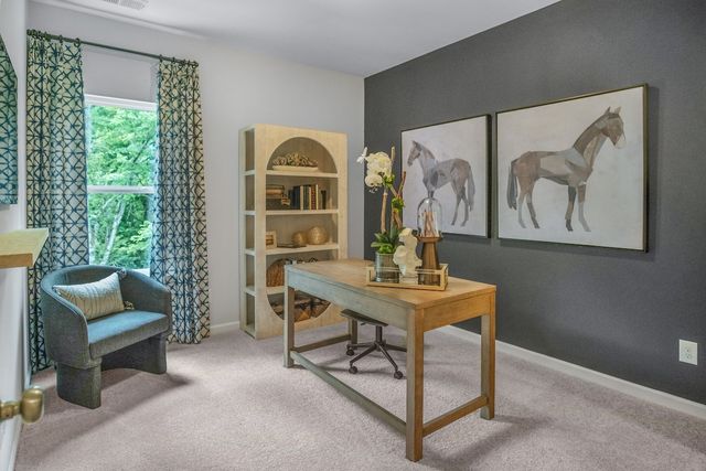 147 Ironhorse Way, Dickson, TN 37055