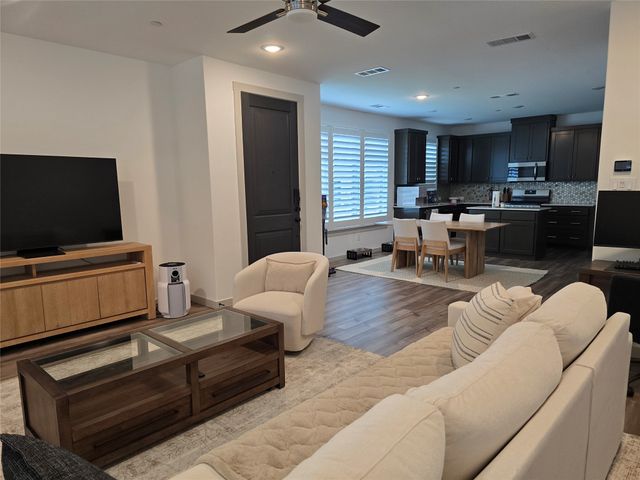 681 Vista Oaks Road, Lewisville, TX 75067