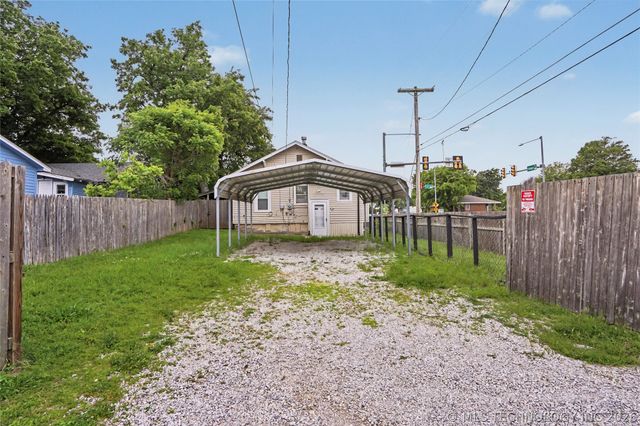 2803 E 3rd Street, Tulsa, OK 74104