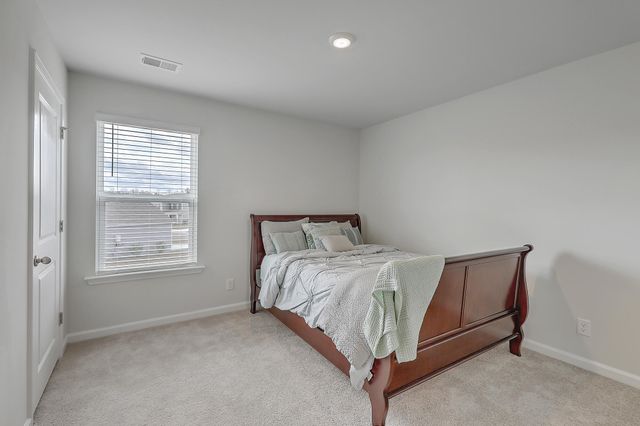 104 Akeley Lane, Summerville, SC 29483