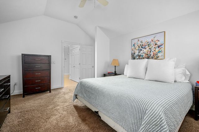 10 Abbey Gate Road, Cotuit, MA 02635