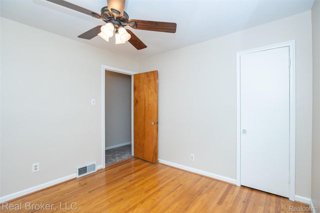1919 Fern Street, Royal Oak, MI 48073