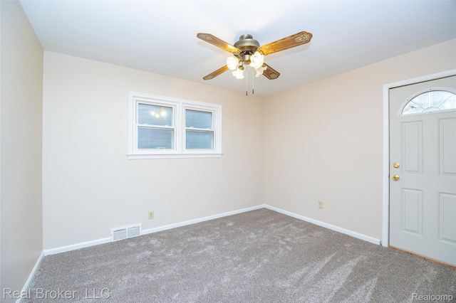 1919 Fern Street, Royal Oak, MI 48073