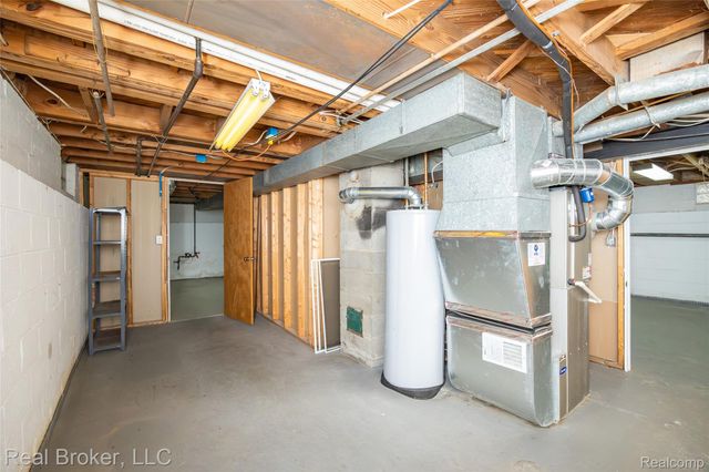 1919 Fern Street, Royal Oak, MI 48073