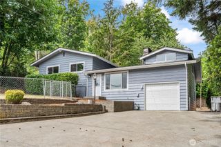 17611 118th Avenue SE, Renton, WA 98058