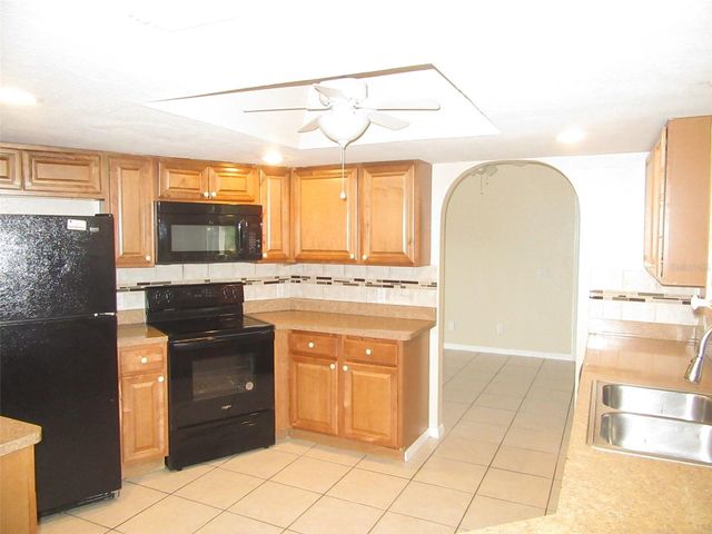 22182 PEACHLAND BOULEVARD, Port Charlotte, FL 33954