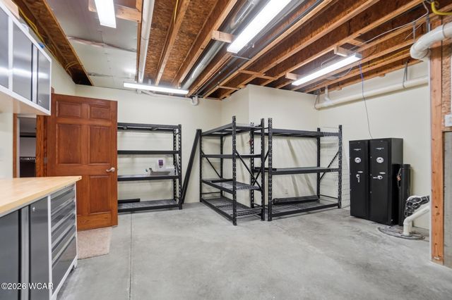 4499 Indian Hill Drive, Lima, OH 45806