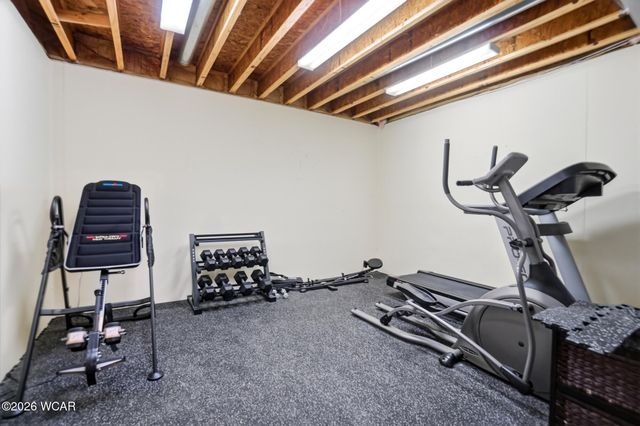 4499 Indian Hill Drive, Lima, OH 45806