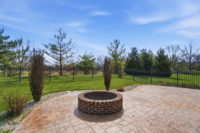 4499 Indian Hill Drive, Lima, OH 45806