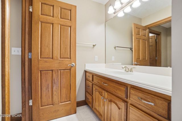 4499 Indian Hill Drive, Lima, OH 45806