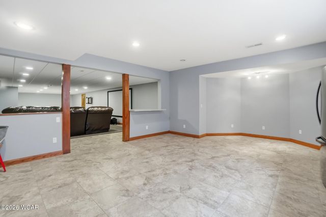 4499 Indian Hill Drive, Lima, OH 45806