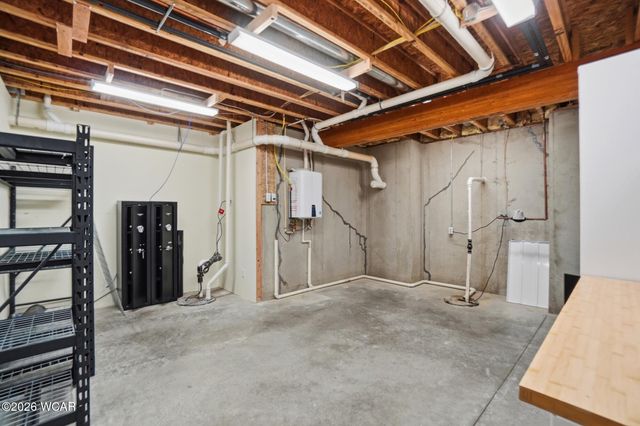 4499 Indian Hill Drive, Lima, OH 45806