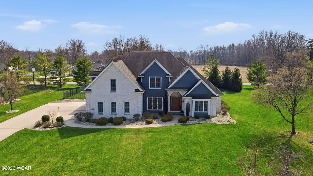 4499 Indian Hill Drive, Lima, OH 45806