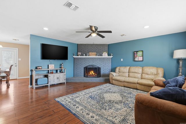 1906 Arrowhead Lane, Conway, AR 72034