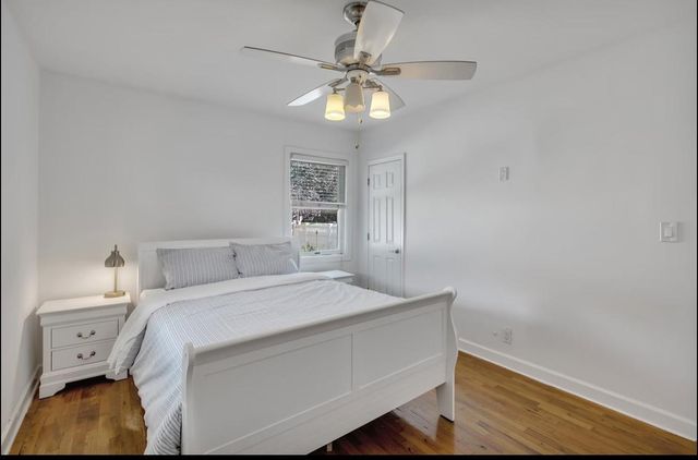 556 N 12 Street, New Hyde Park, NY 11040
