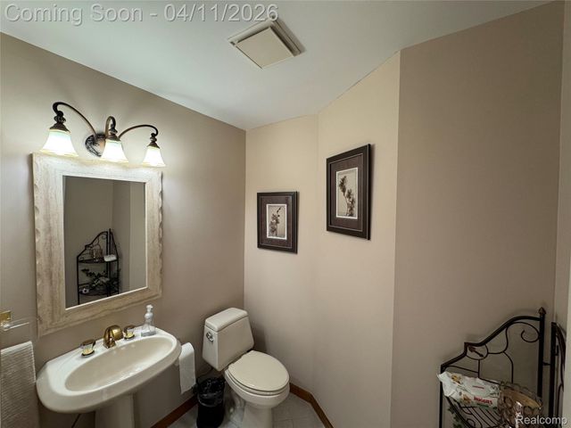 48583 Tilch Road, Macomb Township, MI 48044