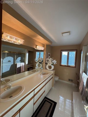 48583 Tilch Road, Macomb Township, MI 48044